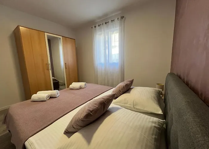Apartments Nika